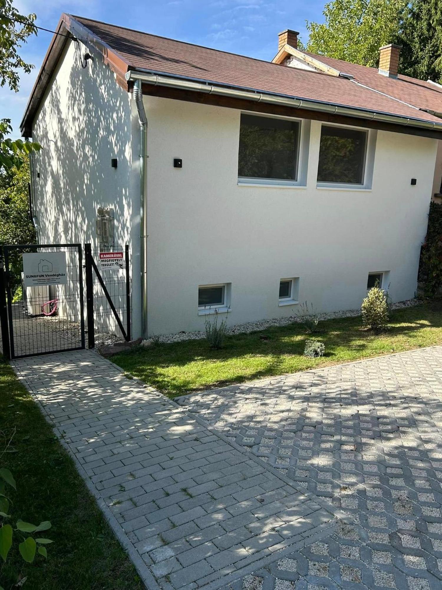 Sun&Fun Vendeghaz Villa Balatonakarattya Exterior photo